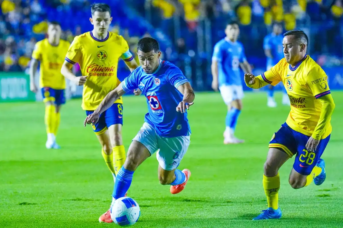 Cruz Azul America Concachapions Vuelta